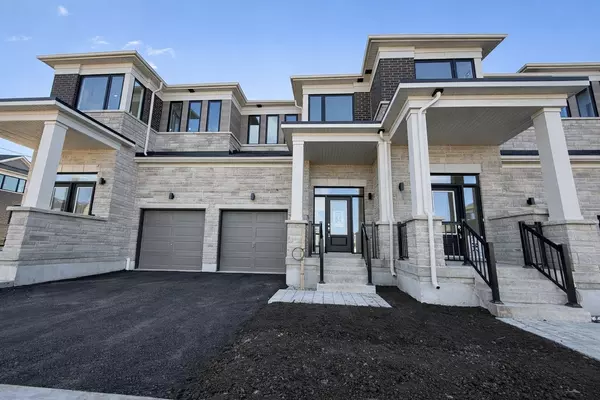 105 Watts Mews, Kawartha Lakes, ON K9V 5V4