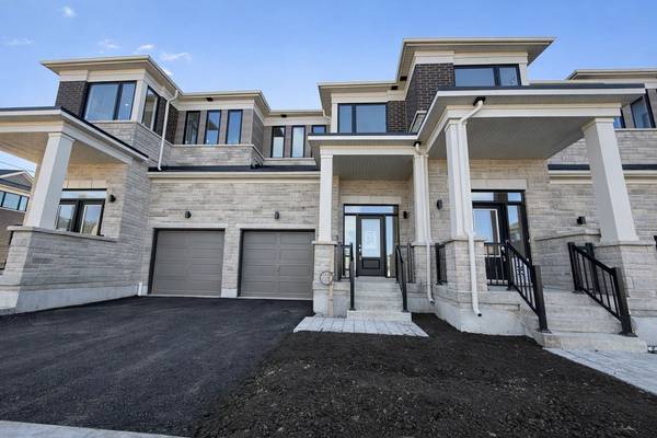 105 Watts Mews, Kawartha Lakes, ON K9V 5V4