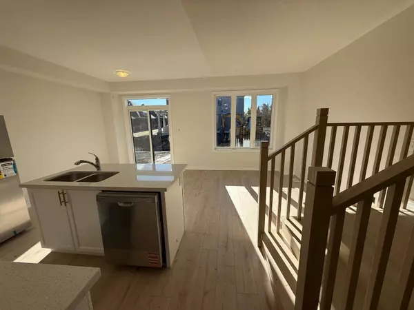 Kawartha Lakes, ON K9V 5V4,105 Watts Mews