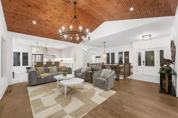 Selwyn, ON K0L 2H0,2667 Mary Nichols RD