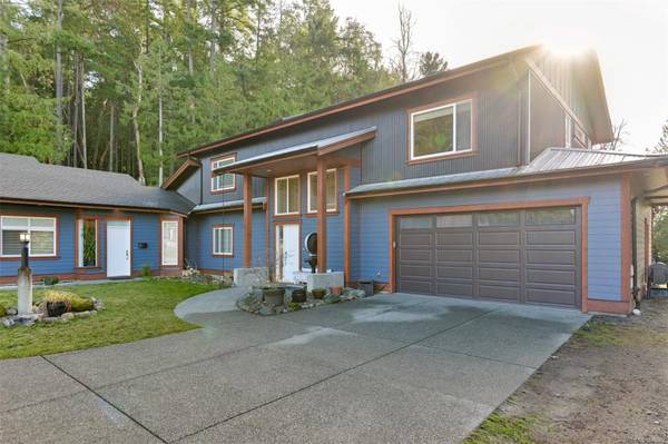 1352 Ball Rd, Cobble Hill, BC V8H 0H8