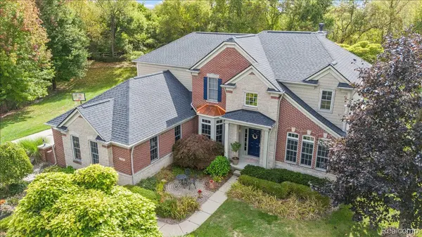 Lake Orion, MI 48362,3707 Barn Meadow CT