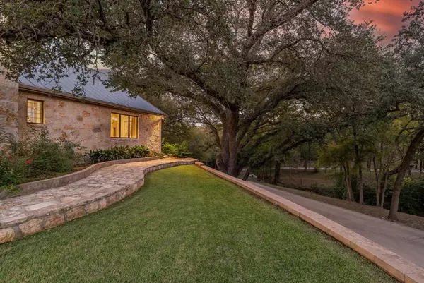 Waco, TX 76705,22 Samaritan Way