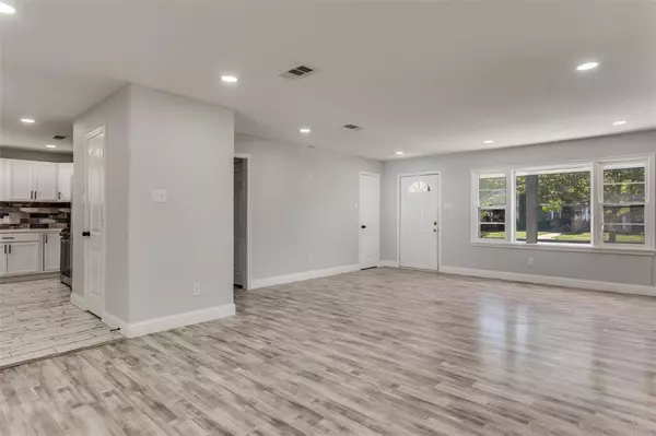 Fort Worth, TX 76114,5632 Fursman Avenue