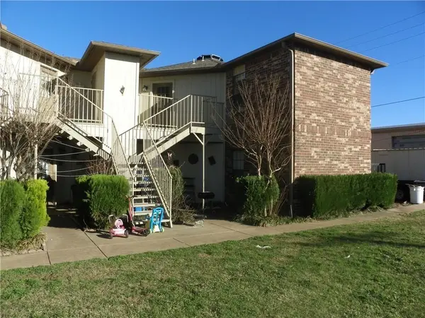 Keller, TX 76248,732 Bluebonnet Drive #C