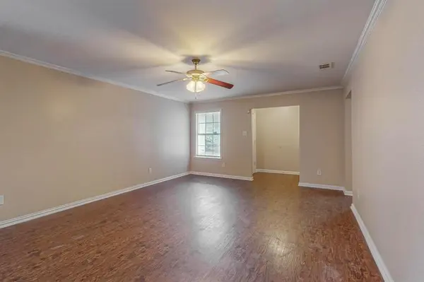 Dallas, TX 75236,4827 Mexico