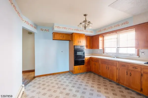 Clifton City, NJ 07011,24 Mahar Ave