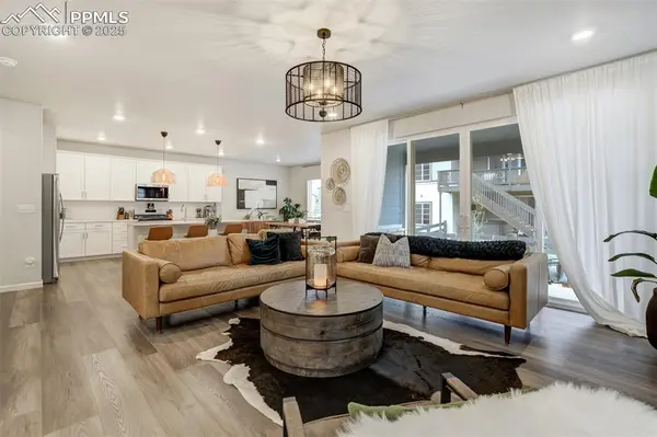 Castle Pines, CO 80108,6950 Hidden Cove CT