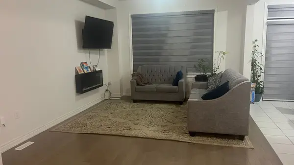 Whitby, ON L1P 0H4,48 Littlewood DR