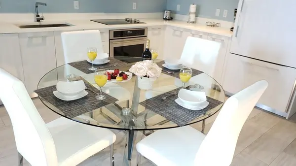 Miami, FL 33130,55 SW 9th St #2210