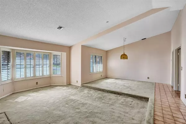 Delray Beach, FL 33445,3527 SW 23 Street