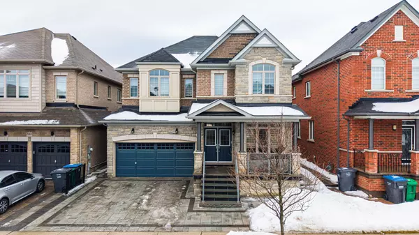 563 Dougall AVE E, Caledon, ON L7C 3Z4
