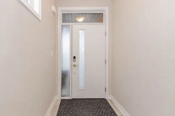 Niagara Falls, ON L2H 3T1,8961 Emily BLVD