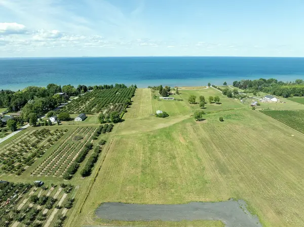 Lincoln, ON L0R 1B1,4921 Sann RD