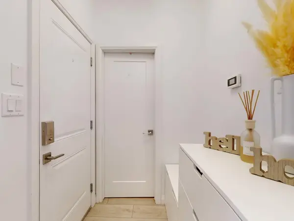 Hamilton, ON L8J 0K9,35 Midhurst HTS #30