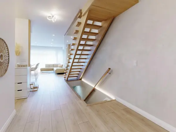 Hamilton, ON L8J 0K9,35 Midhurst HTS #30