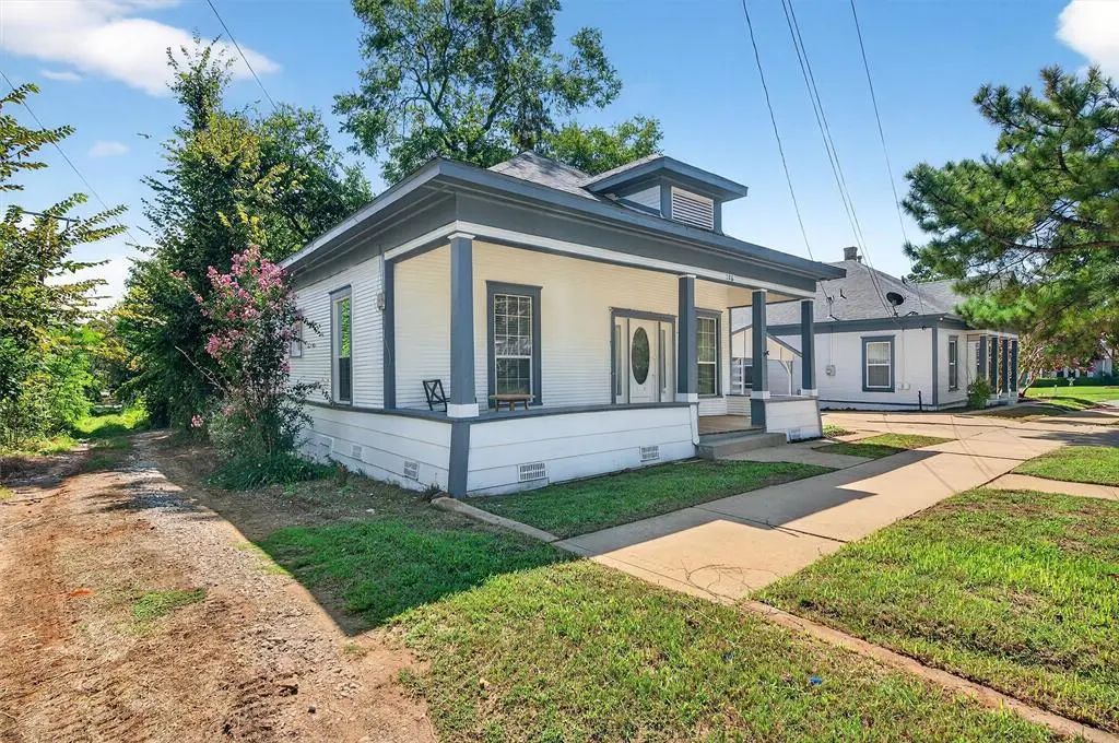 Denison, TX 75020,1231 W Main St & 108 N Eddy Ave