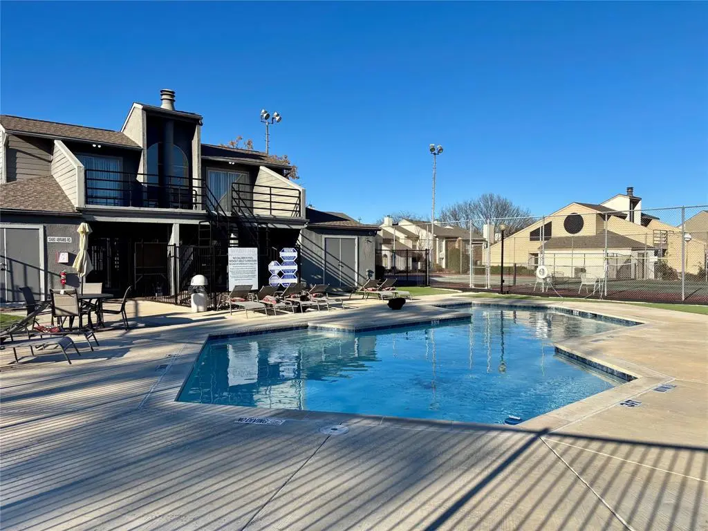 Dallas, TX 75243,12480 Abrams Road #2805