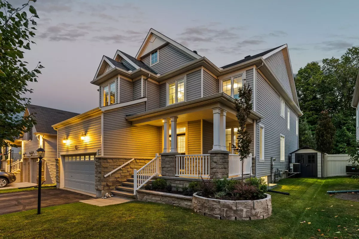 Barrhaven, ON K2J 0M3,781 Kilbirnie DR