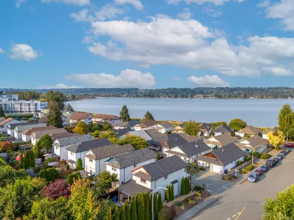 Courtenay, BC V9N 7T8,202 31st St #168