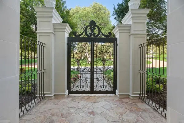 Flower Mound, TX 75022,4505 Tour 18 Drive