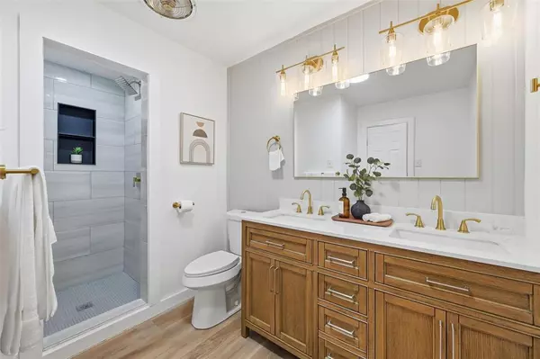 Dallas, TX 75232,816 Green Cove Lane