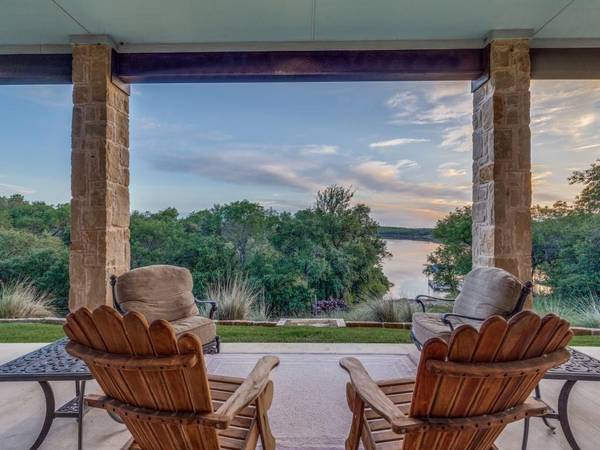 165 Cote D Azur, Chico, TX 76431