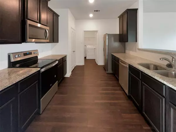 Crowley, TX 76036,1532 Mackinac Drive