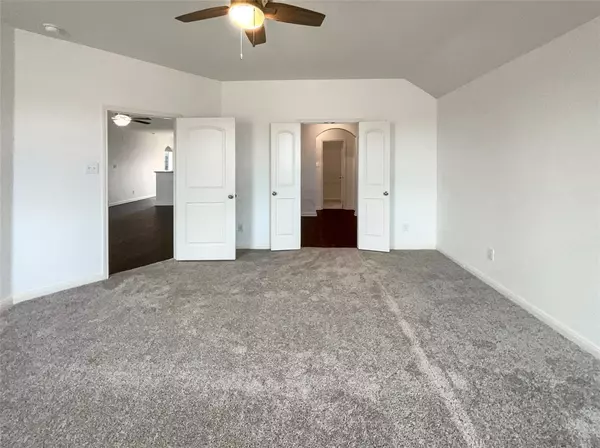 Crowley, TX 76036,1532 Mackinac Drive