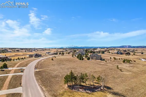 Monument, CO 80132,19882 Kershaw CT