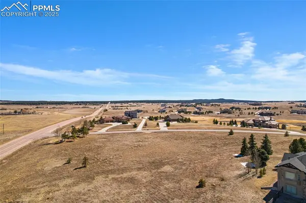 Monument, CO 80132,19882 Kershaw CT