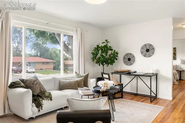 Colorado Springs, CO 80909,1226 Holmes DR