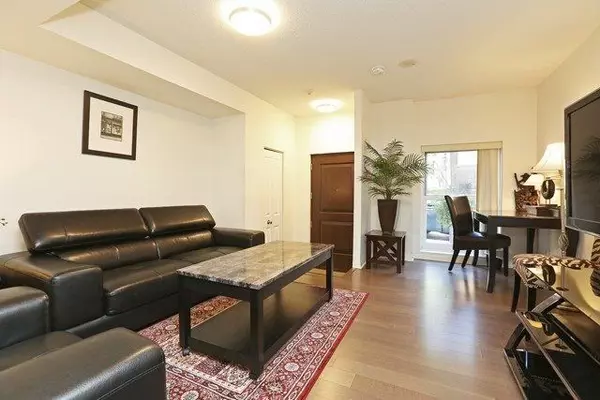 Toronto C01, ON M4Y 1J8,11 St Joseph ST #111