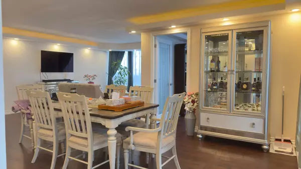 Toronto E05, ON M1W 3X9,225 Bamburgh CIR #603