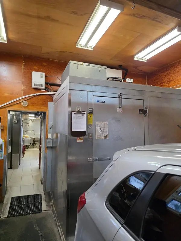 1095 Queen ST E, Toronto E01, ON M4M 1K7