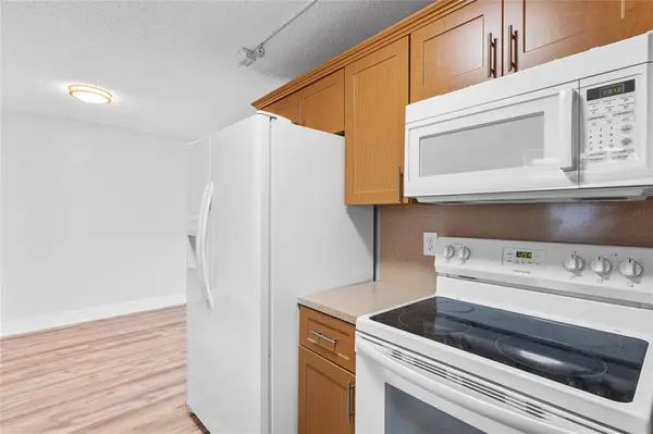 Wilton Manors, FL 33334,608 NE 29th Dr #2