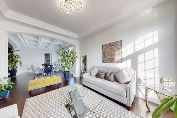 Vaughan, ON L4H 4A5,64 Chesney CRES