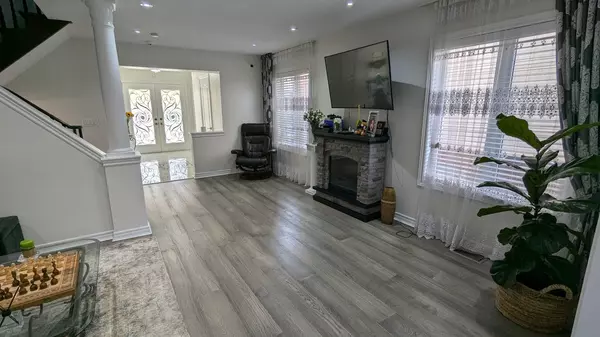 Burlington, ON L7M 0H4,4861 Verdi ST