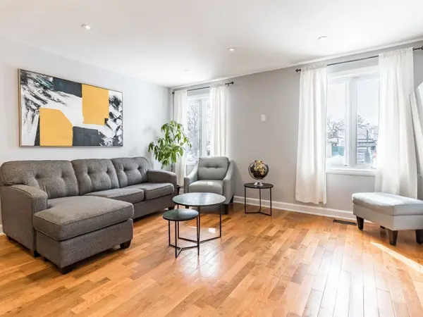 Brampton, ON L6V 2E3,60 Reigate AVE #Main