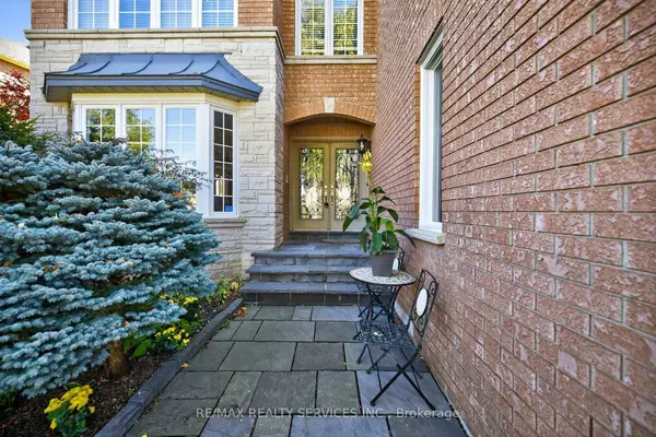 Caledon, ON L7C 1A5,124 Royal Valley DR