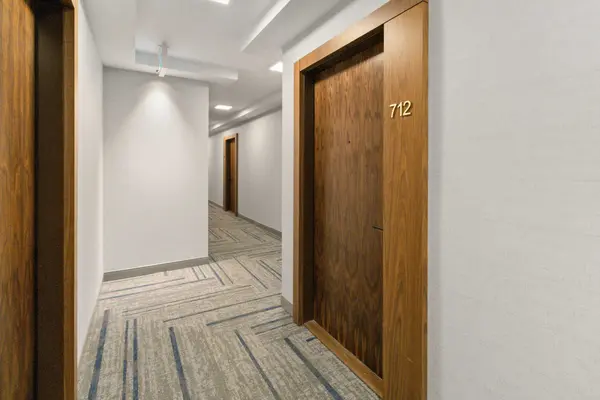 Oakville, ON L6M 4M2,509 Dundas ST W