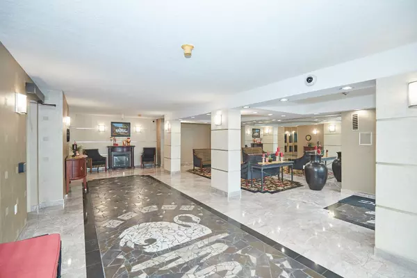 Niagara Falls, ON L2E 7H4,5100 Dorchester RD #307