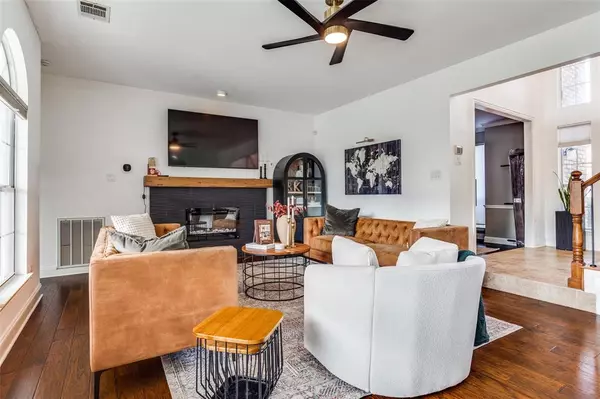 Plano, TX 75025,7305 Royal Crest Lane