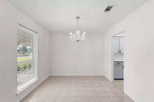 Fort Worth, TX 76109,4912 Arborlawn Drive