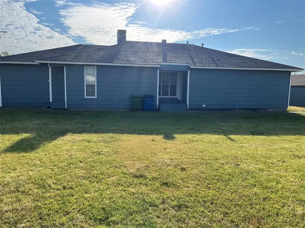 Gunter, TX 75058,213-215 W Cedar Street