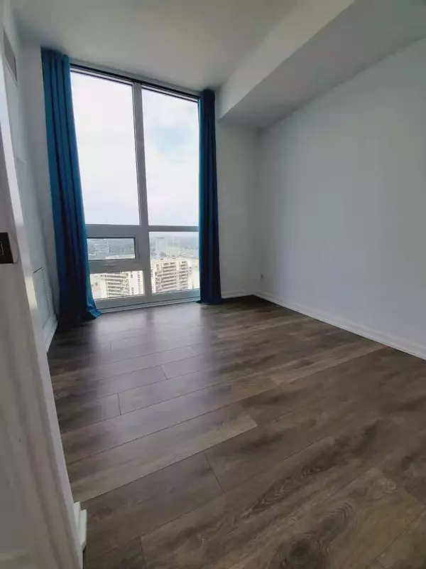 Toronto C15, ON M2J 1M6,56 Forest Manor RD #2307