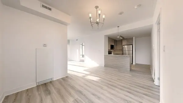 Toronto C02, ON M4W 3Y8,18 Yorkville AVE #502