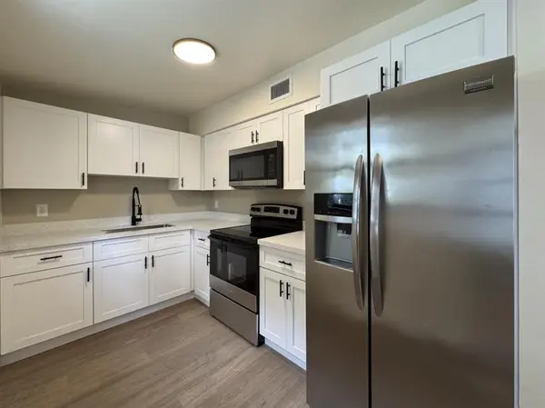 Fort Lauderdale, FL 33311,1109 NW 15th Ave