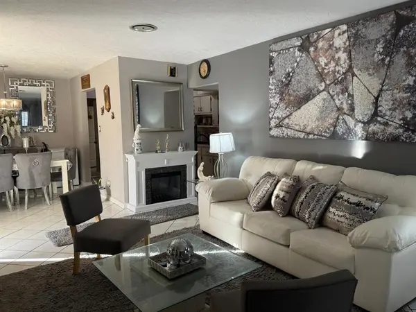 West Park, FL 33023,4200 SW 26th St