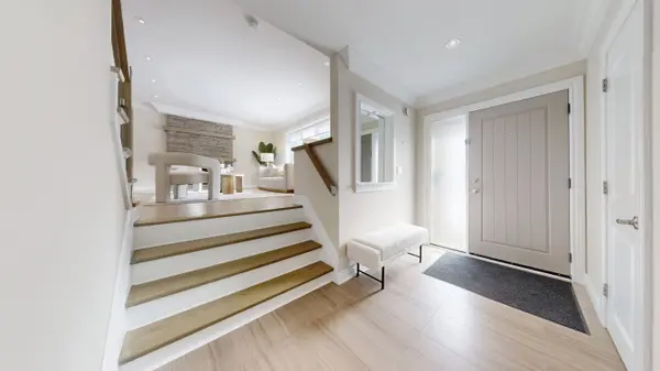 Markham, ON L3T 1G3,12 Courtham AVE